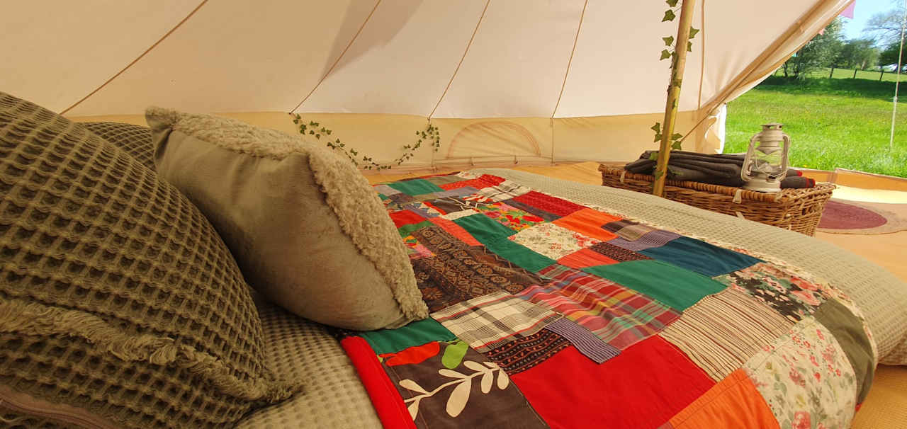 Bed linen is provided for the double futon. (Please note, bedding is not provided for the additional inflatable mattresses.)