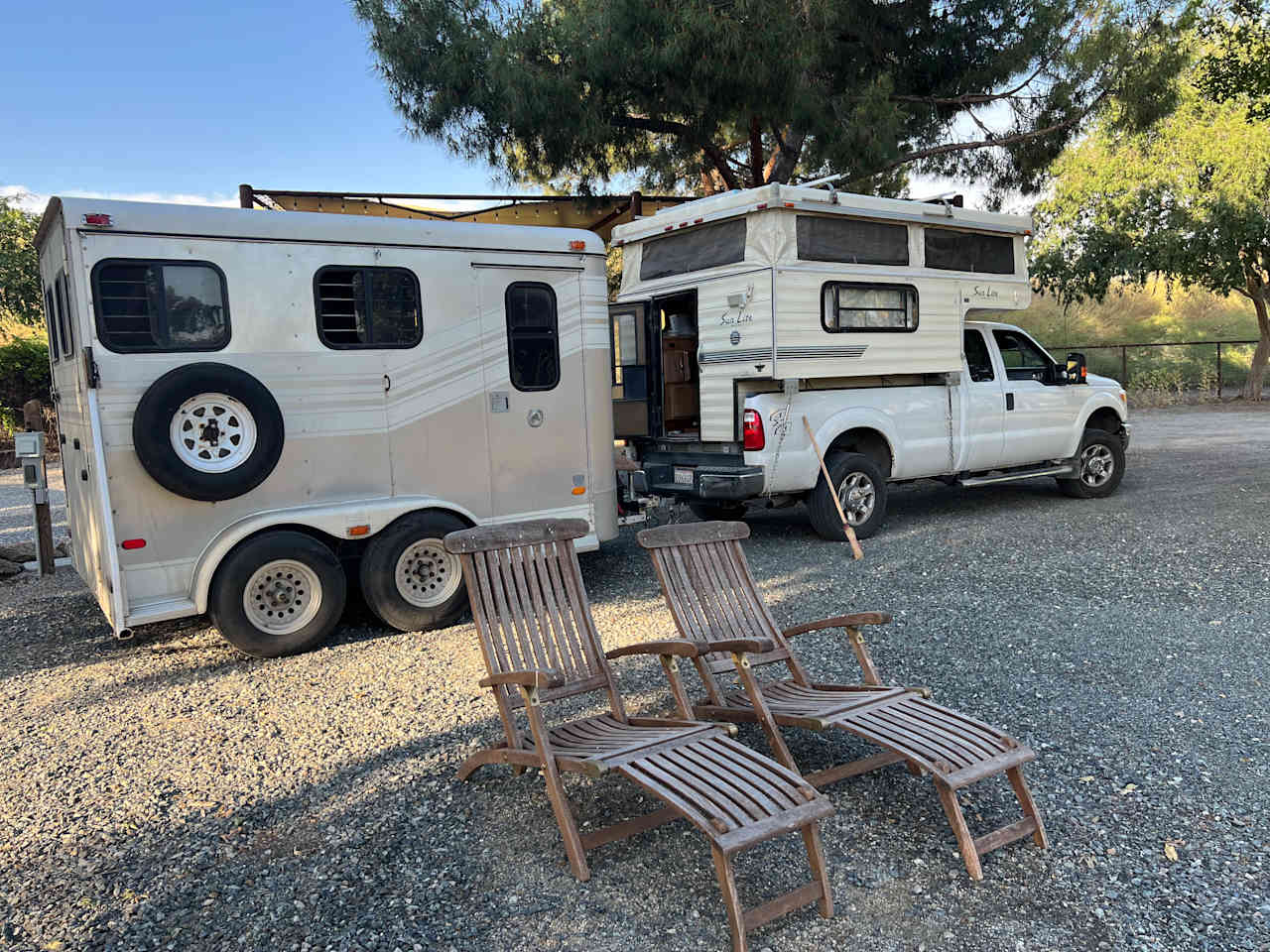 Lucky Dog Ranch with Pickleball