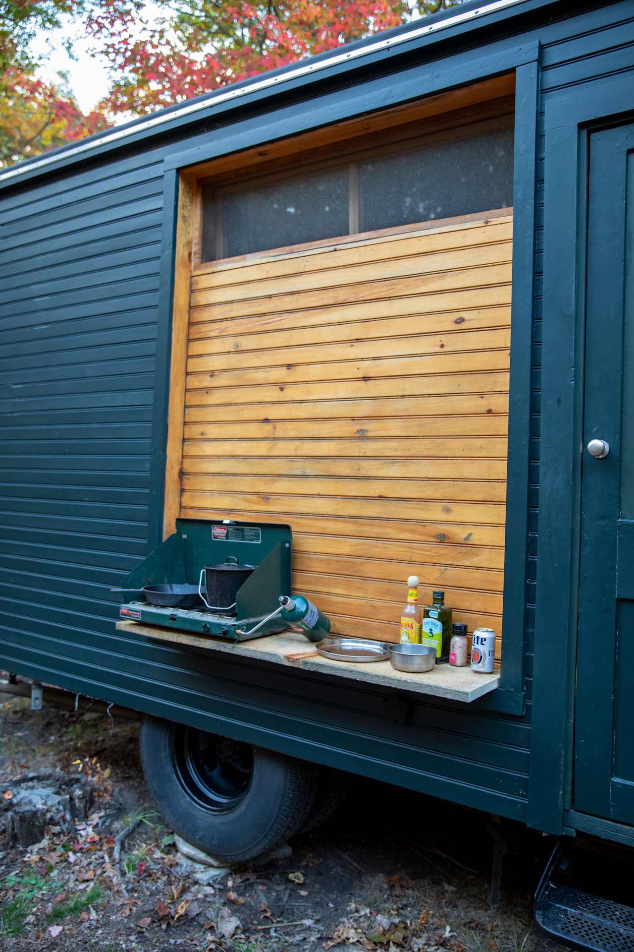 "Bento" Winnebago in the Woods