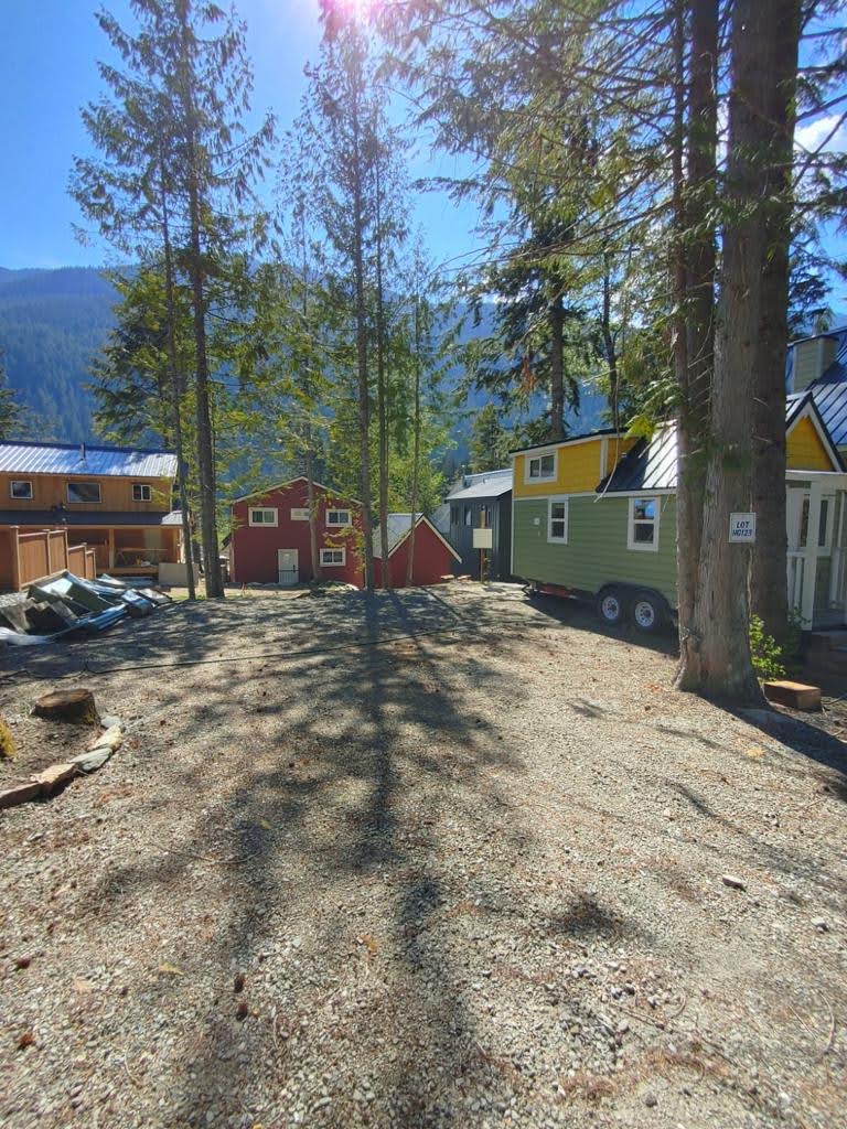 Tiny Home in Sunshine Valley BC