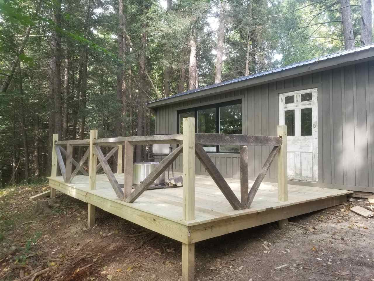 private deck overlooking ravine