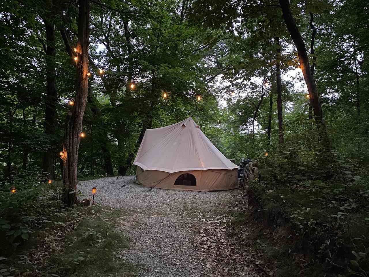 Hidden Spring Hideaway - Glamping