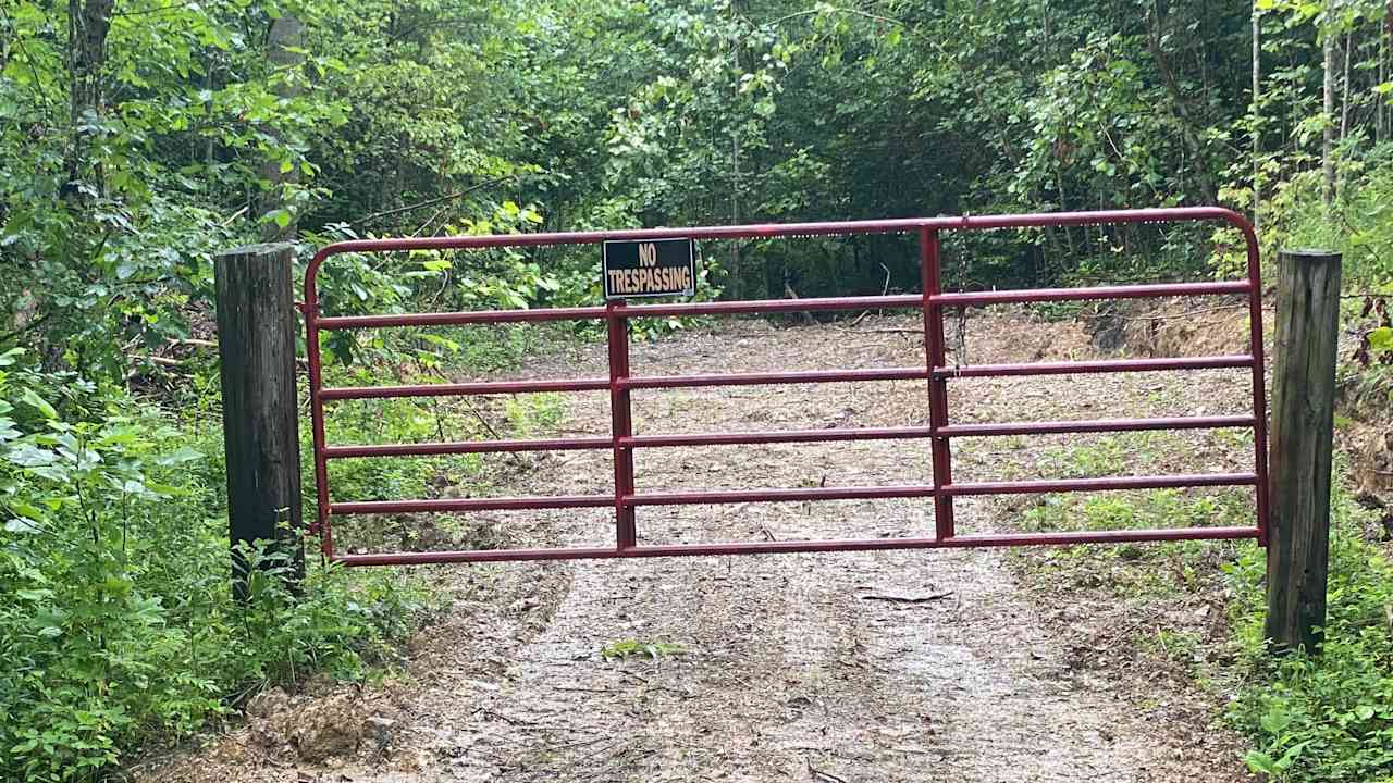 RED GATE - access to area 2 beyond