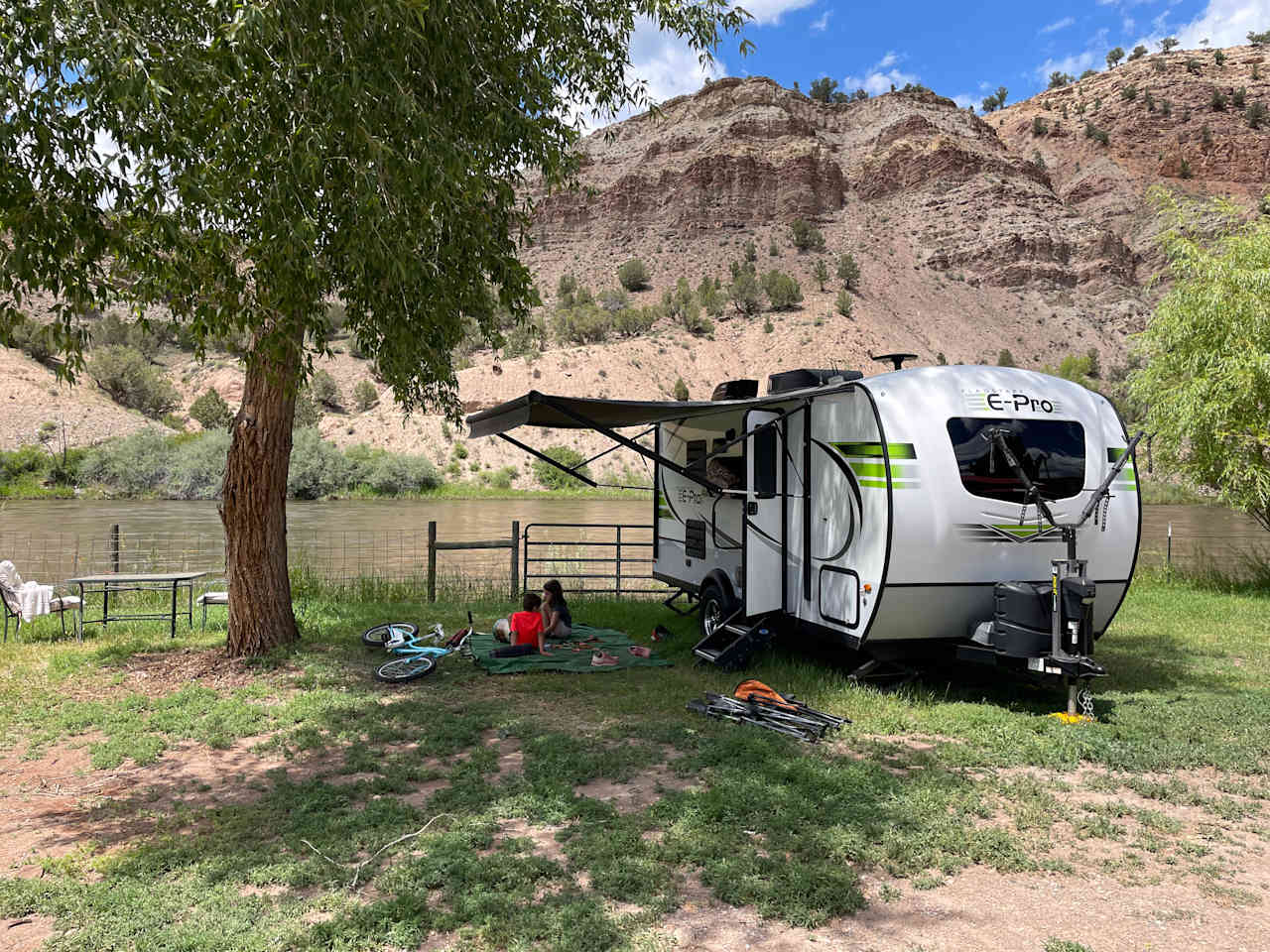 Riverside Rest for RVs