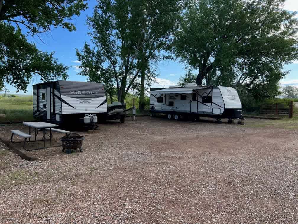 Fishing lodge on big horn river