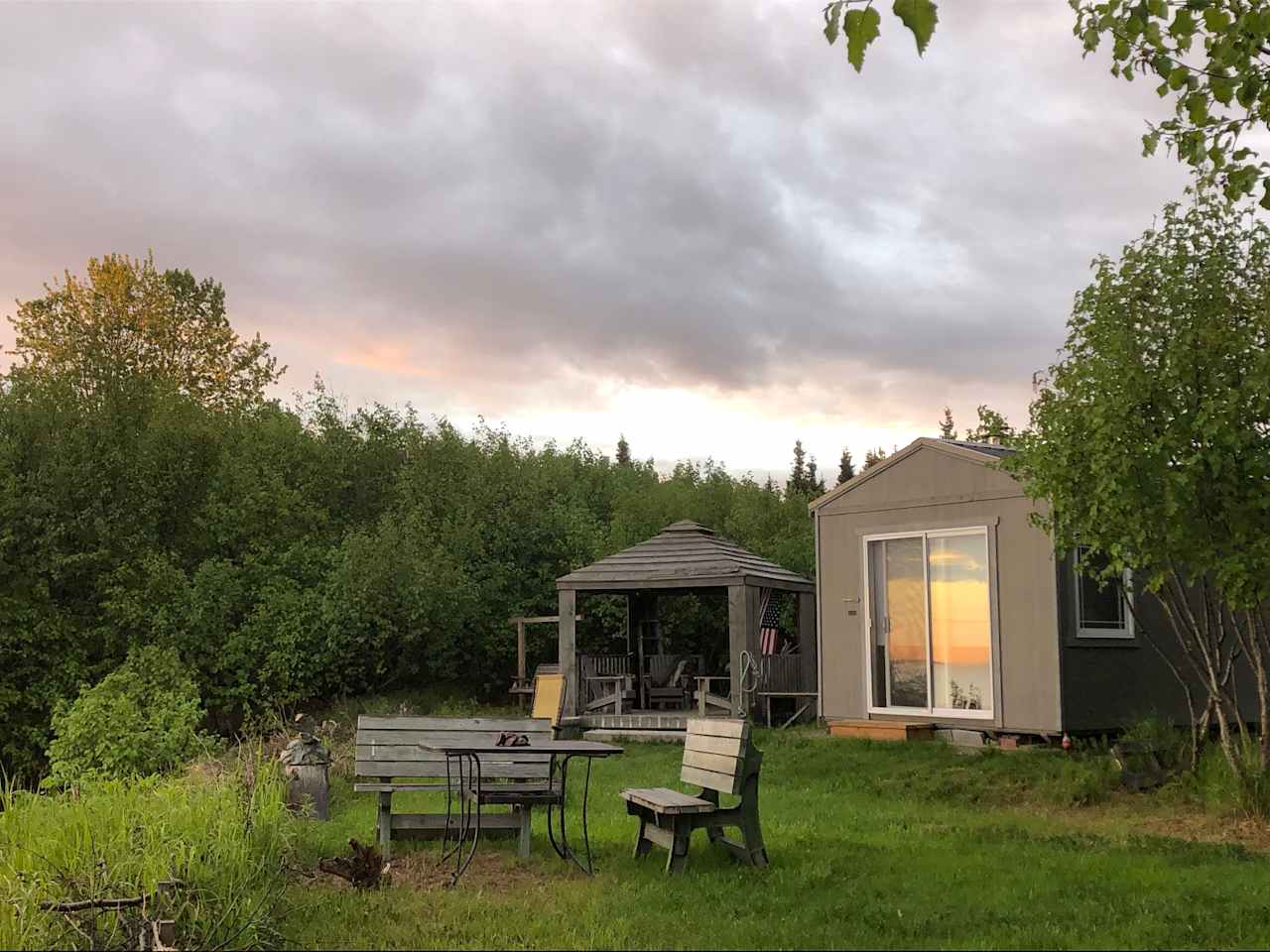 The Bluff Cabin and Gazebo