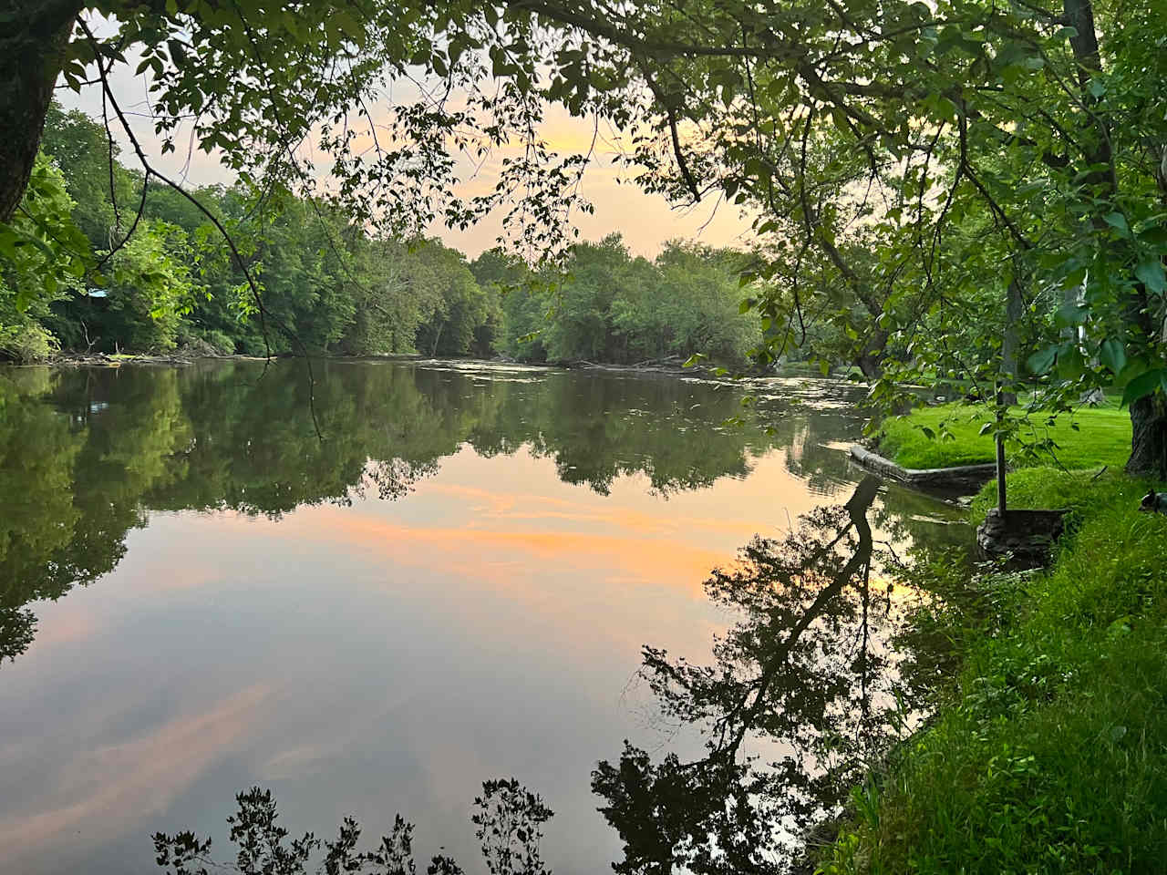 Lochloosa River Retreat