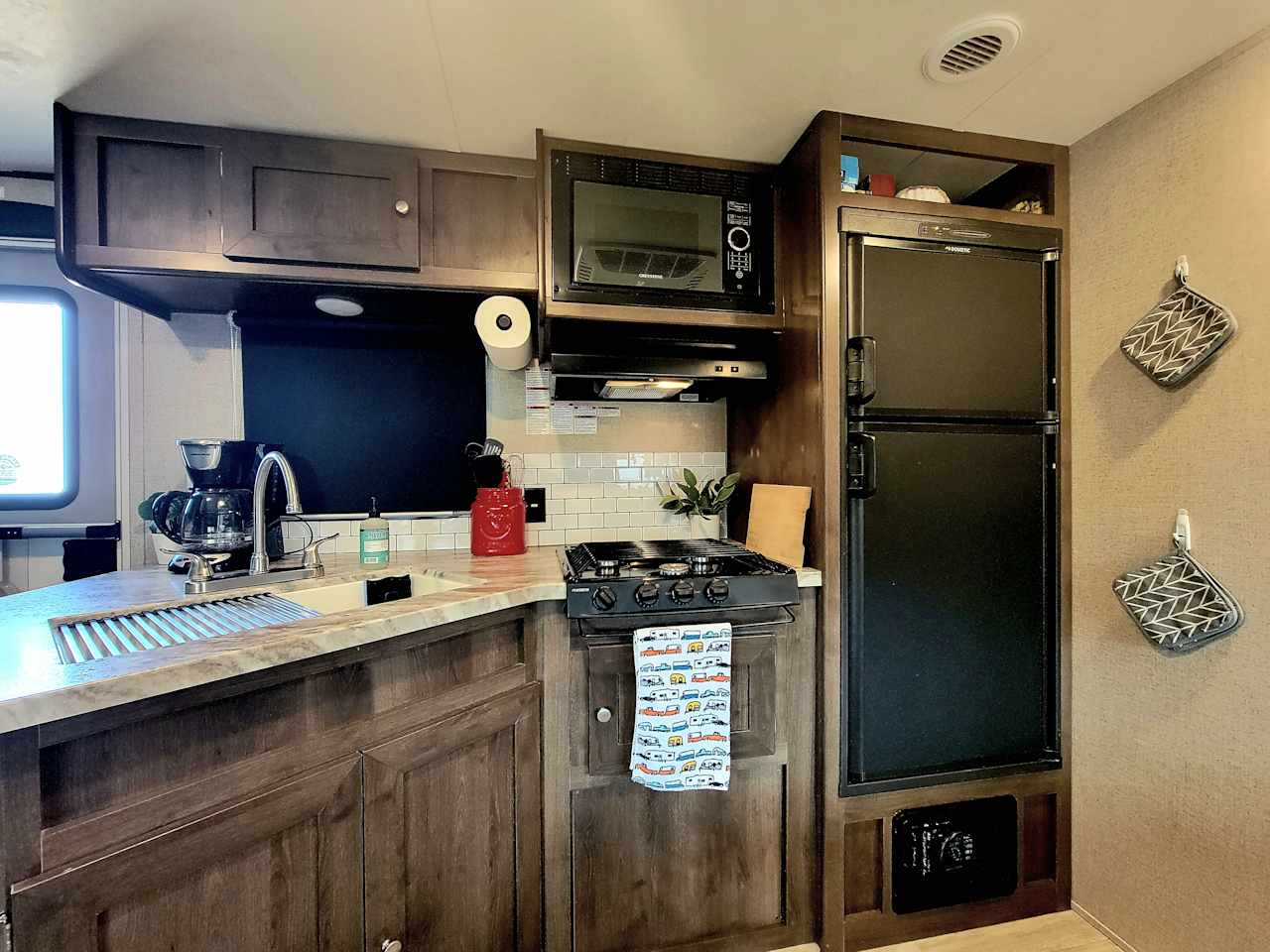 American Dream Shasta RV