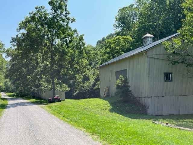 Once you see our barn your almost there.
