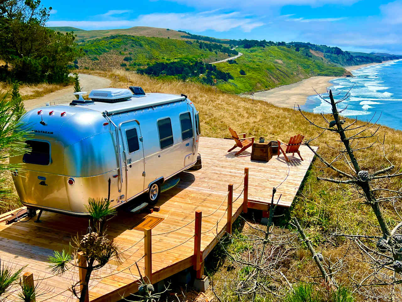 Tunitas Beach Overlook - Airstream