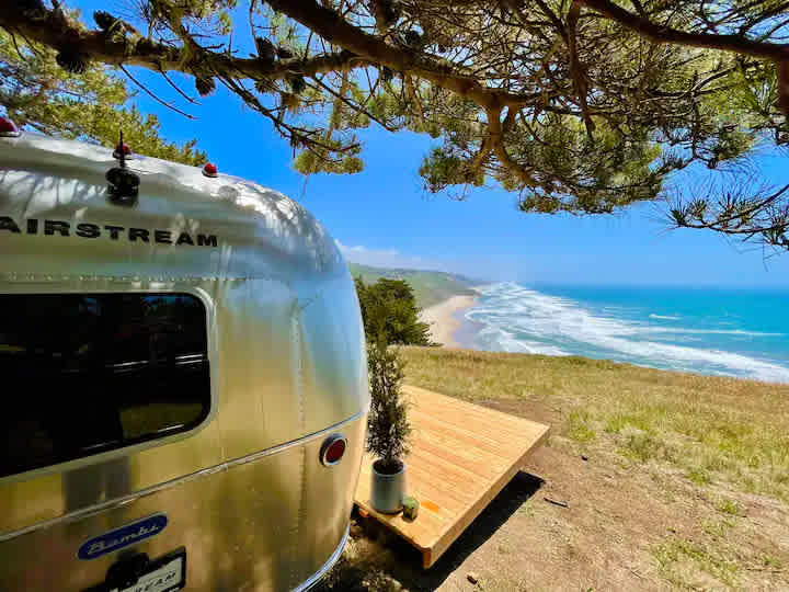 Tunitas Beach Overlook - Airstream