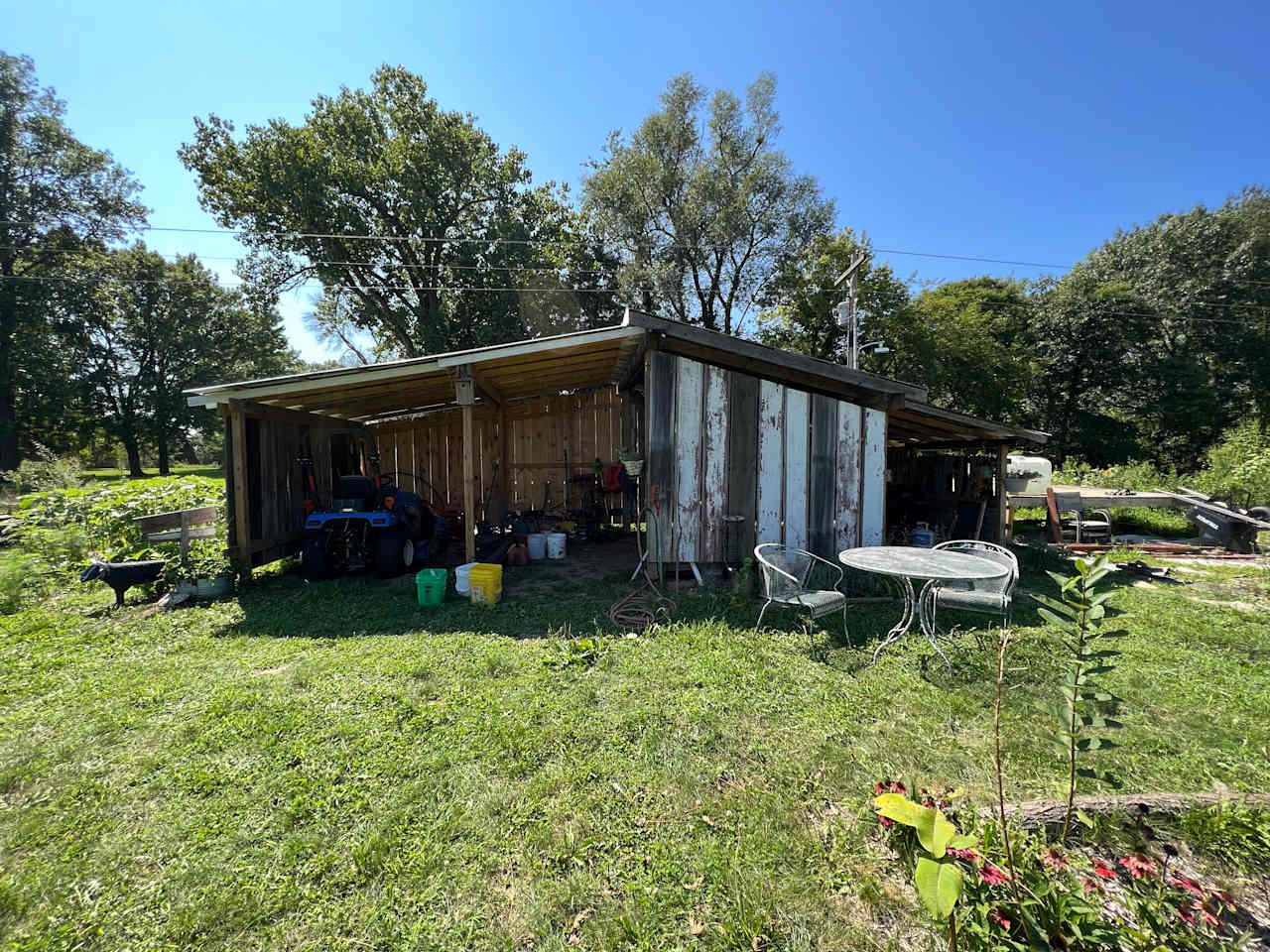 Black Sheep Flower Farm