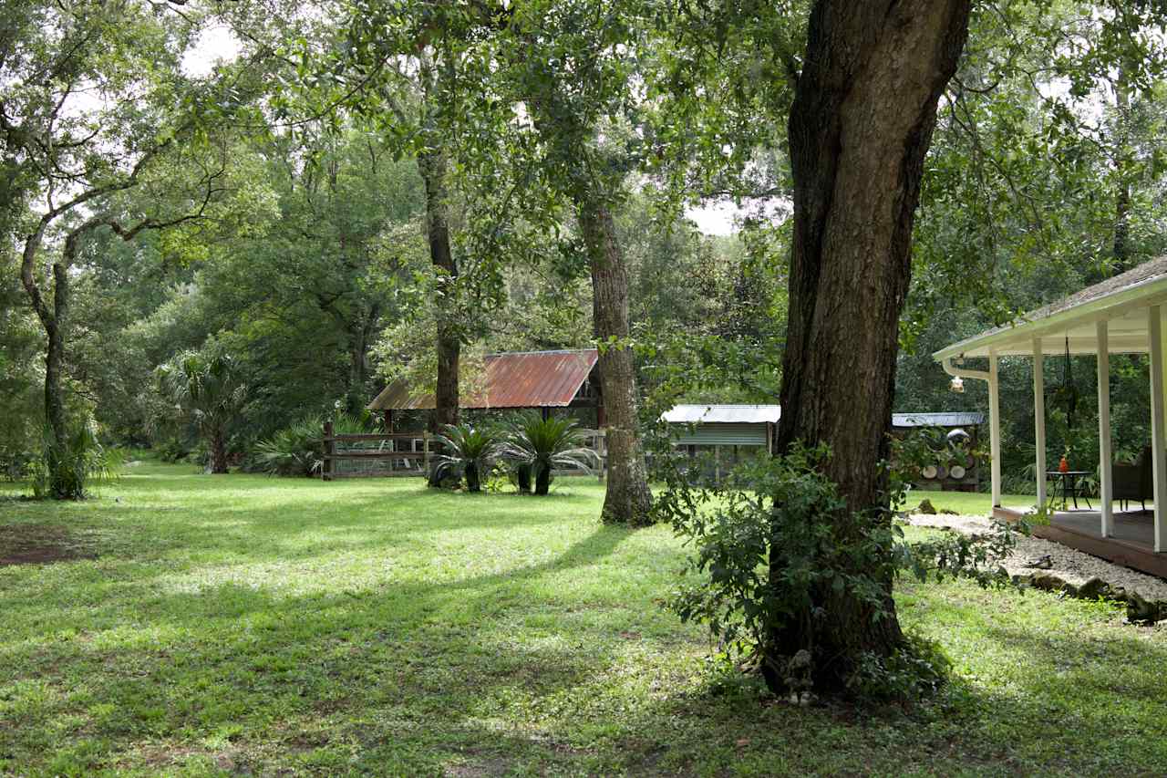 La Casita Farm House Near River