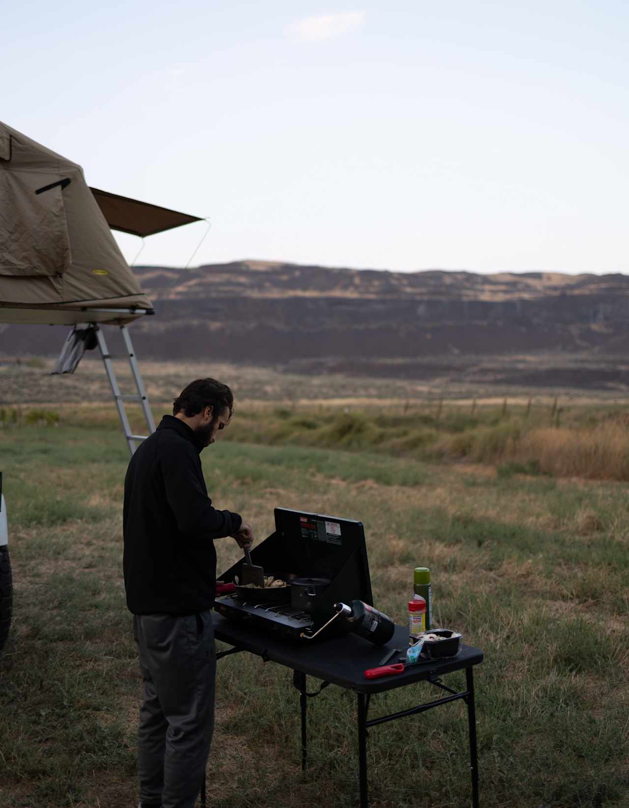 Open areas to cook and ground was very flat for tents, car camping, and cooking. 