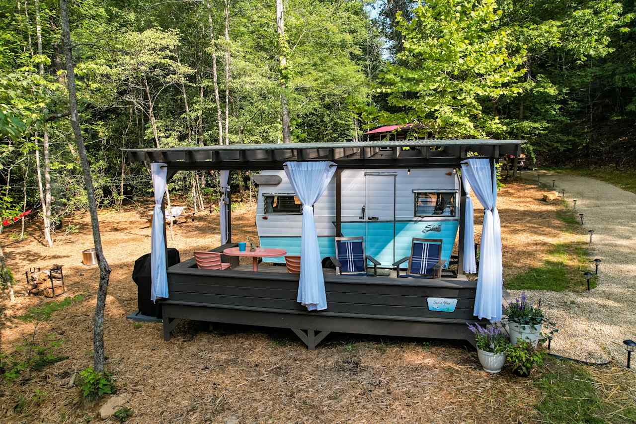 Southern Belles Glamping