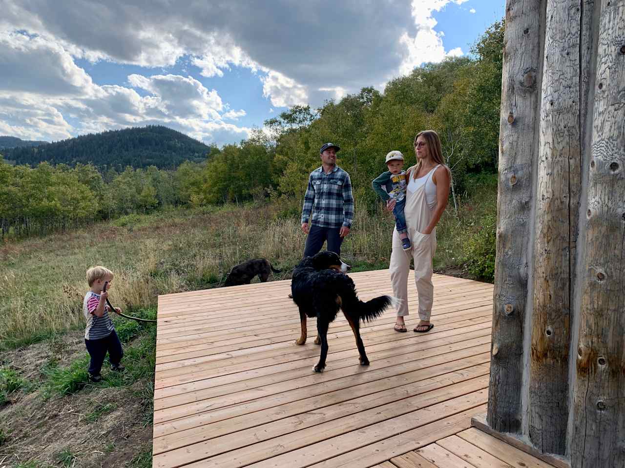 Finnish Off-Grid Foothills Cabin