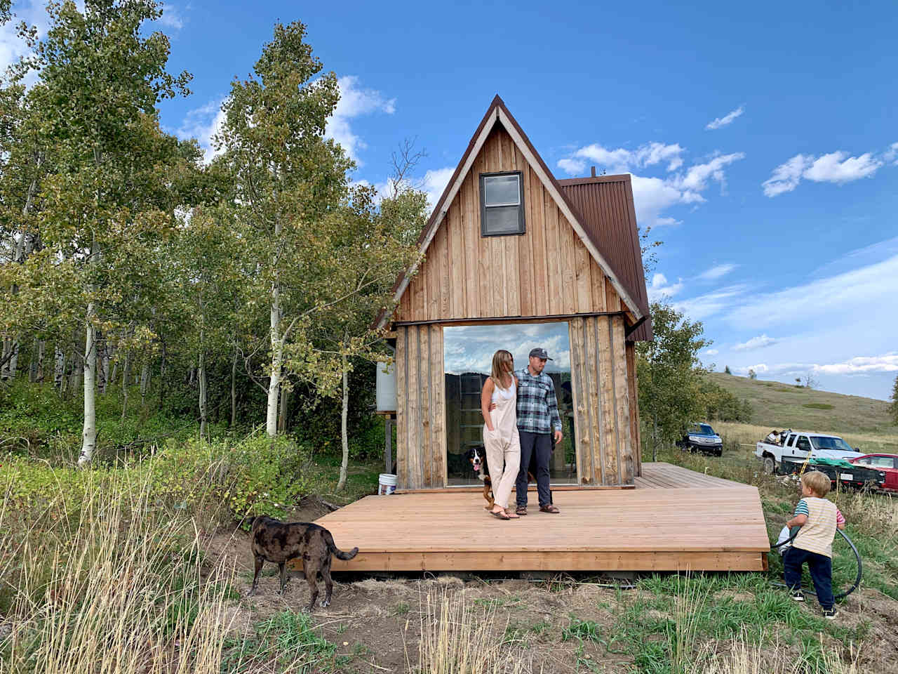 Finnish Off-Grid Foothills Cabin