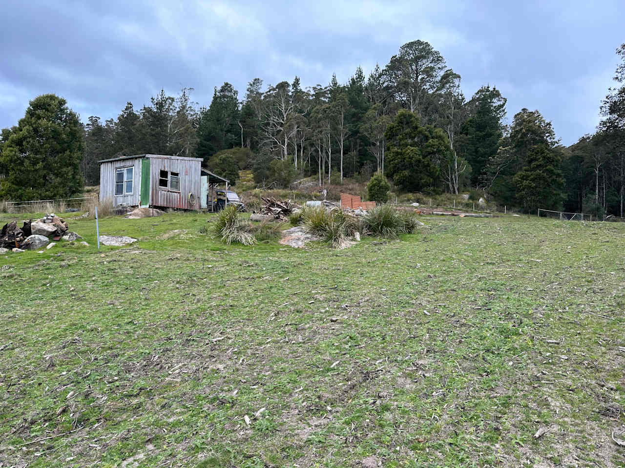 Derby Bush Bath Retreat