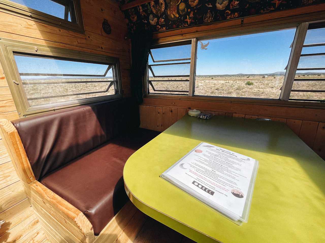 Table space, perfect breakfast nook.