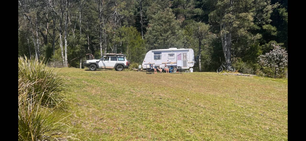 Derby Bush Bath Retreat