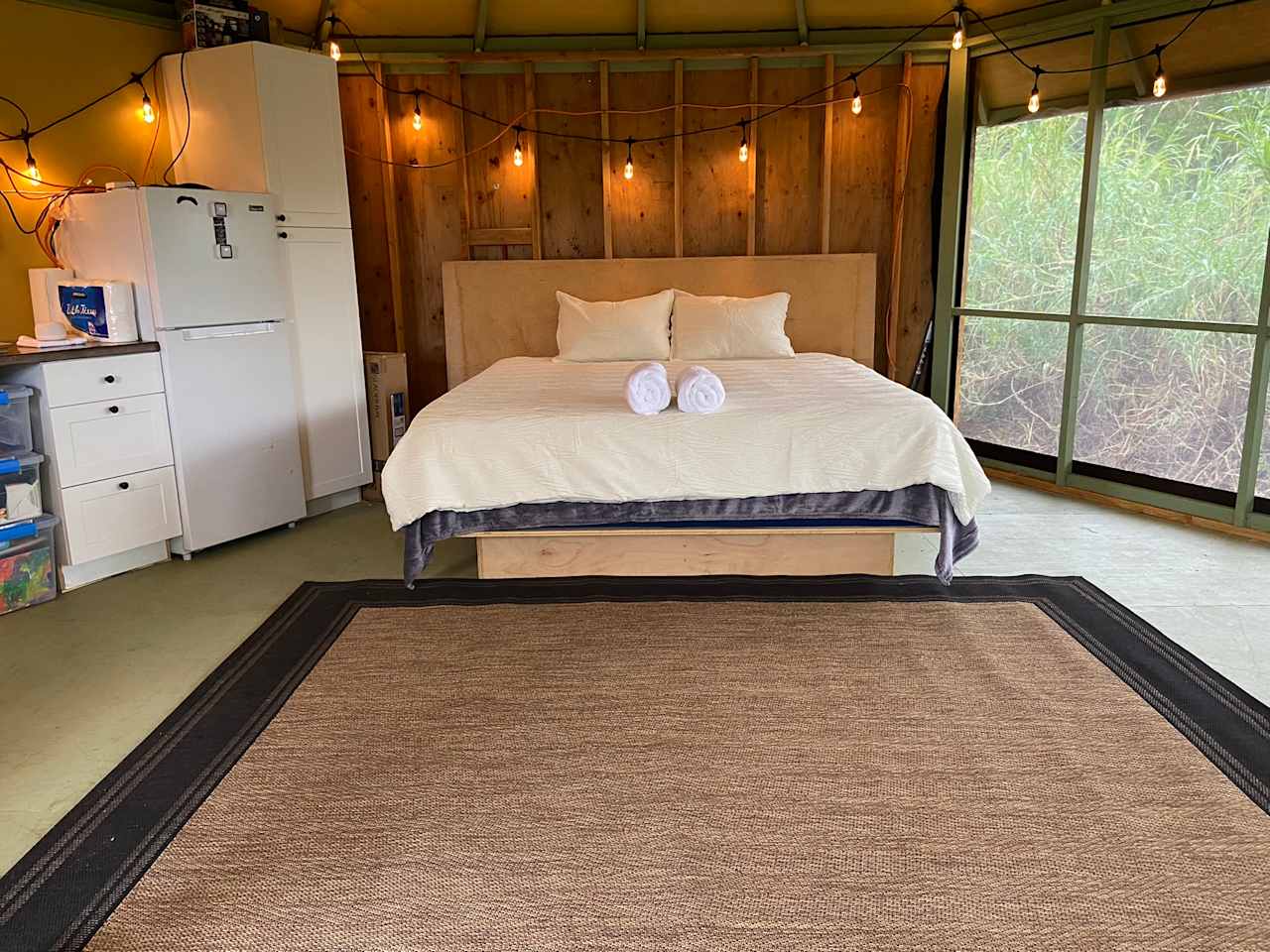 The Honey Hut has a giant new King sized bed that has been compared to sleeping on a cloud !