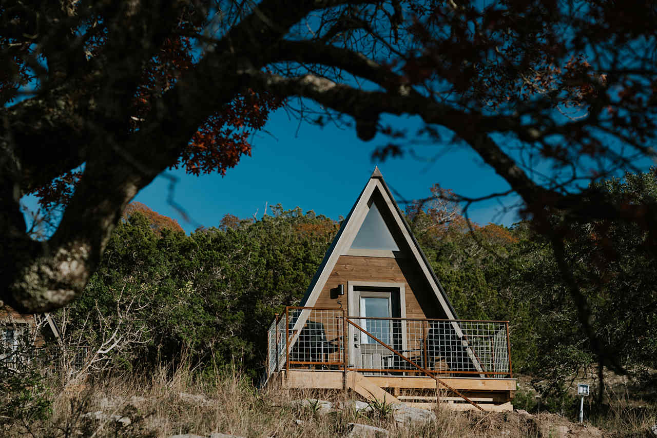 The Charmadillo: Glamping Resort