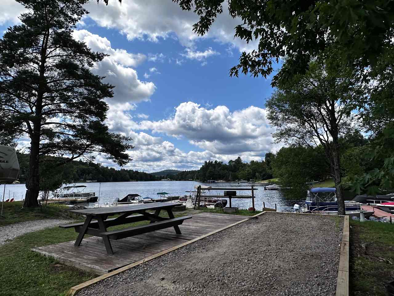 Birch's Lakeside Campground/Marina