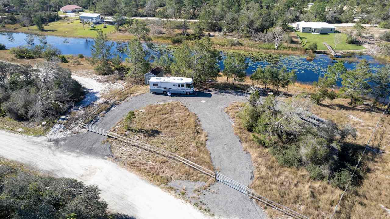 Lake Huntley Oasis - Pvt Dock -Acre