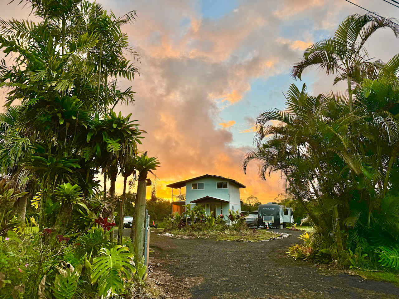 ALOHA ACRES      Big Island, Hawaii