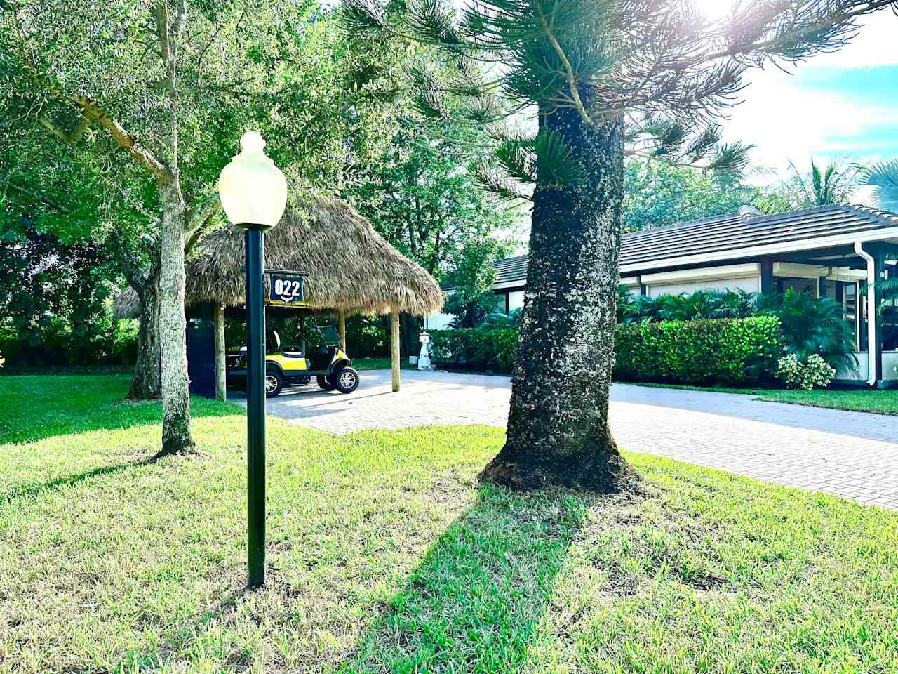 LOT 22 Aztec RV Resort Margate, FL