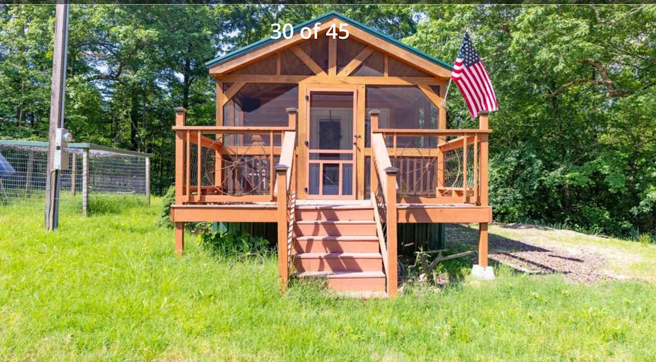 Rustic Tiny House with Dog Kennel!