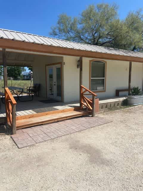 Arrowhead On The Nueces Campground