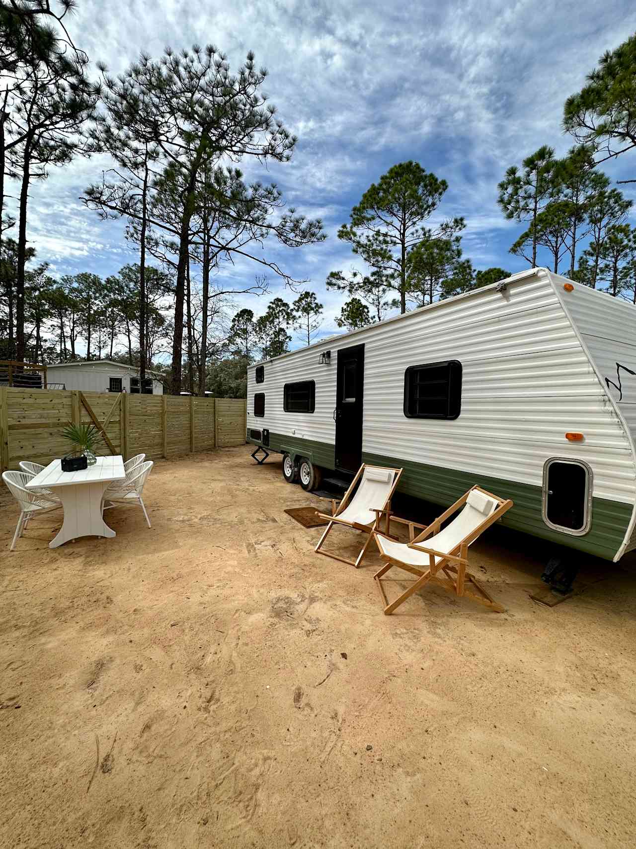 30a Paradise Pines RV Parking