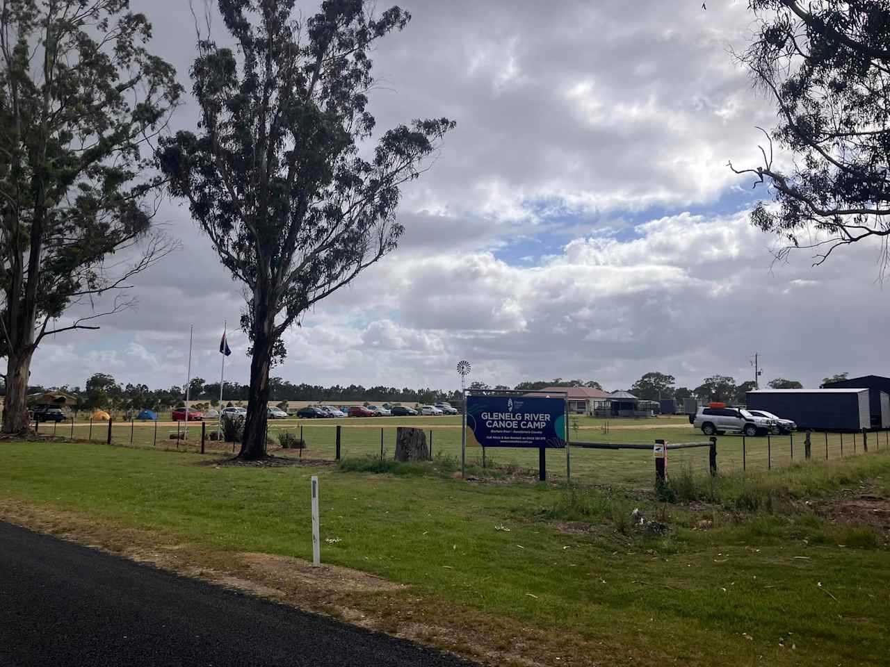 Glenelg River Canoe Camp