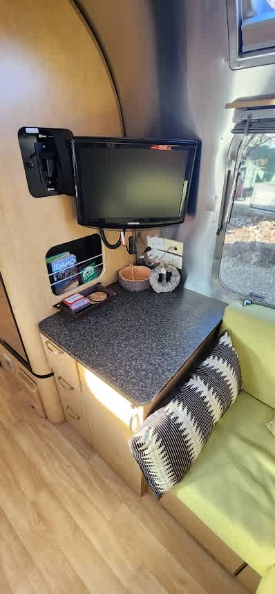 Airstream Oasis