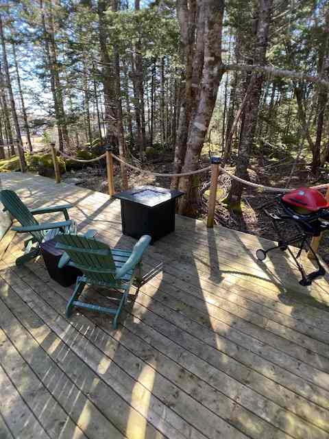 Glamping Dome Near Peggy’s Cove