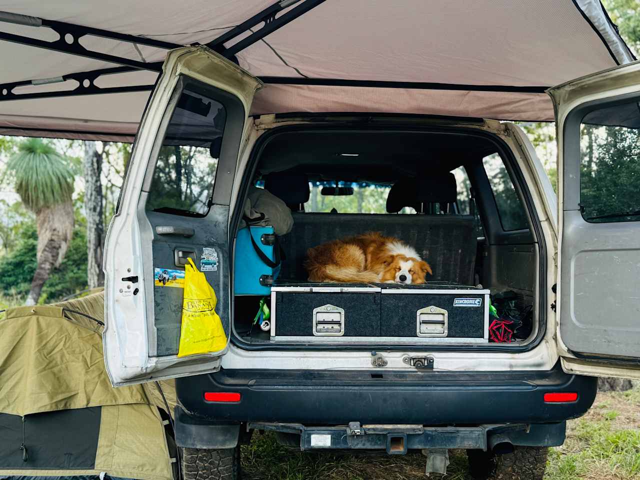 Somerset Dam Private Bush Camp