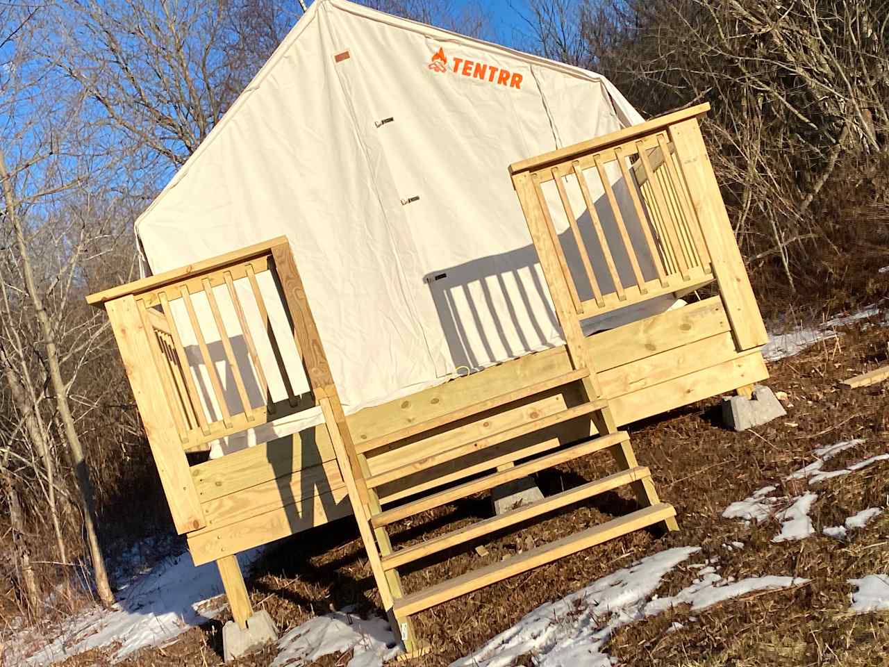 Catskill Glamping Site with views