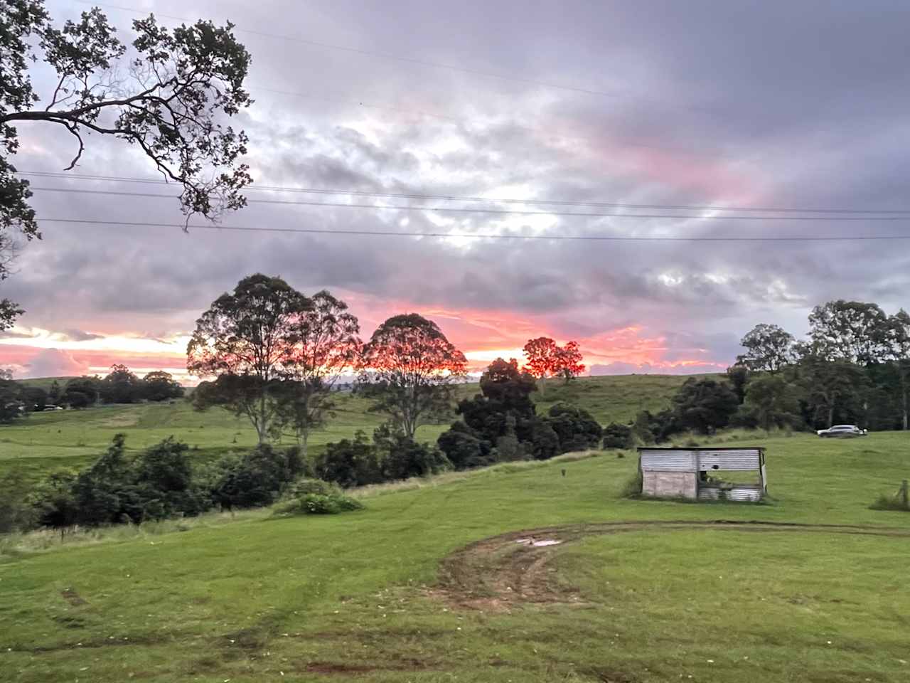 Kandanga Creekside Camping