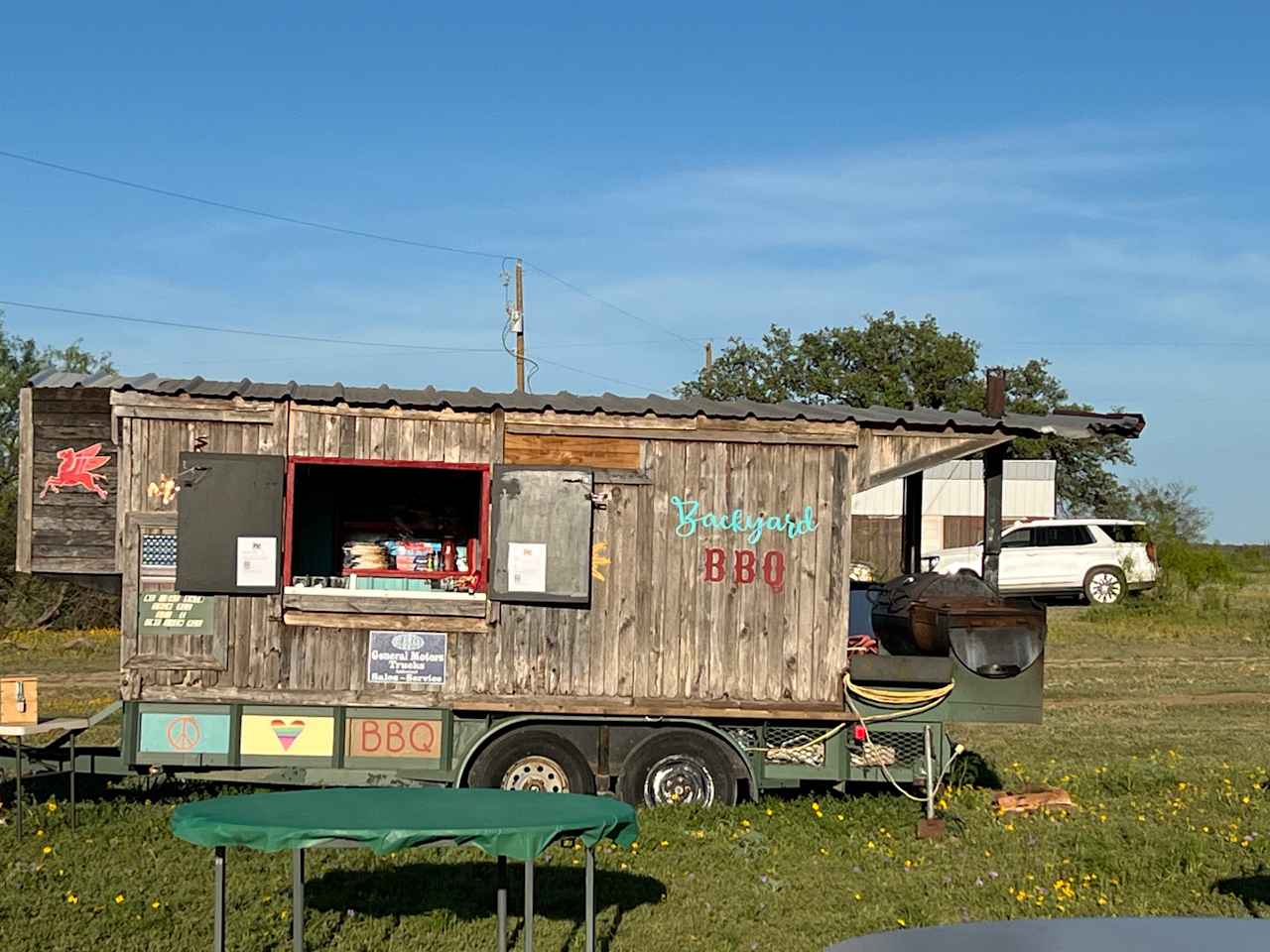 Burger food truck with ice, jams etc.