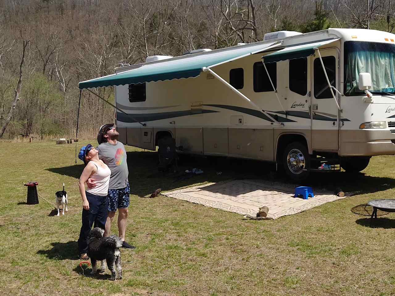 Ozark Hippie Camp - Moutain Side