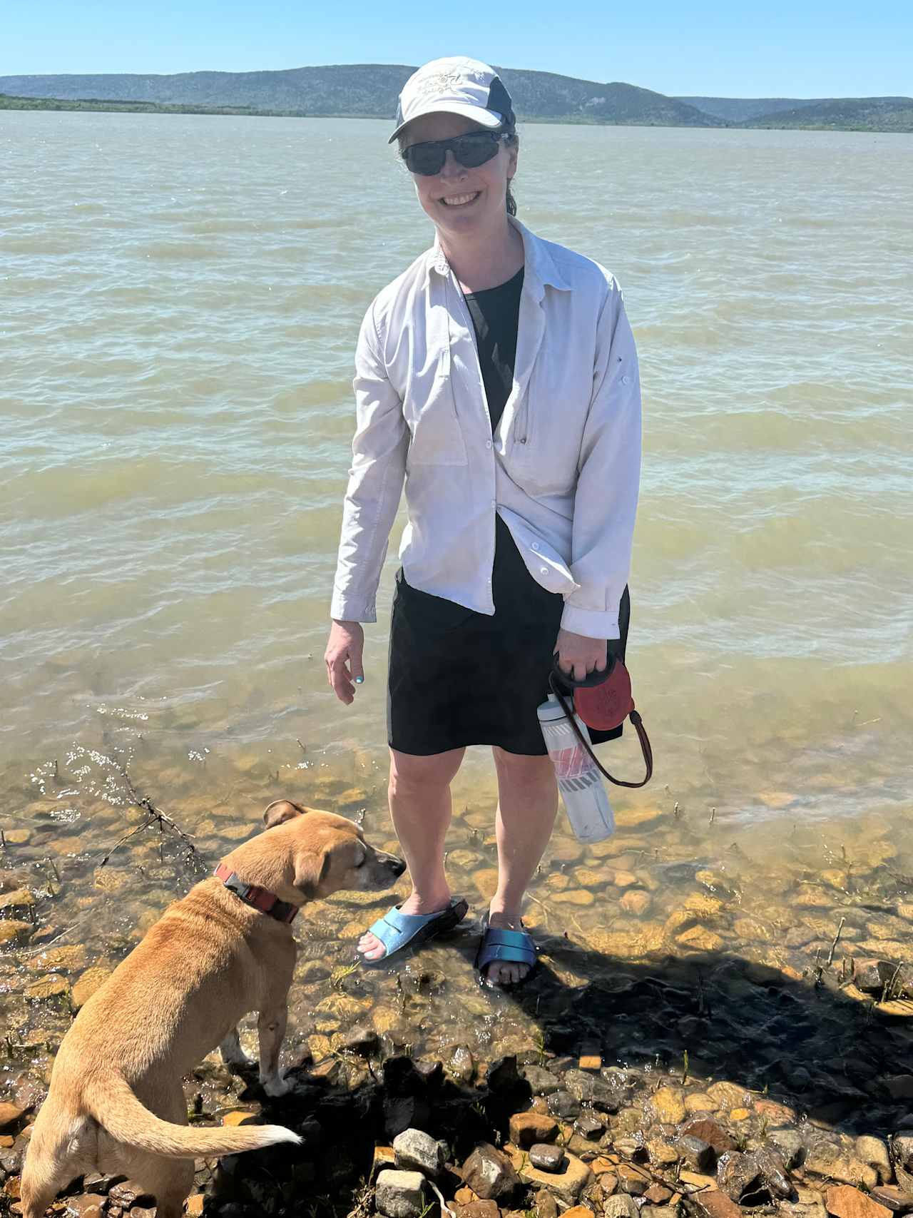 Off-leash permitted!  Walked from sites 10/11 to Sardis Lake.