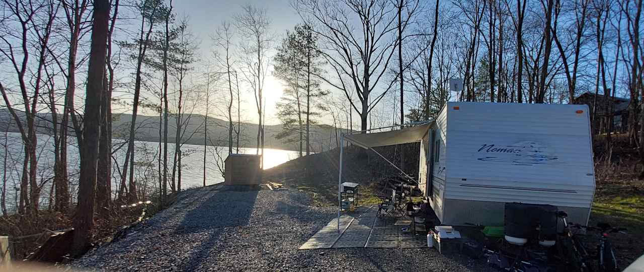 Sandy's Lake Champlain Campspot