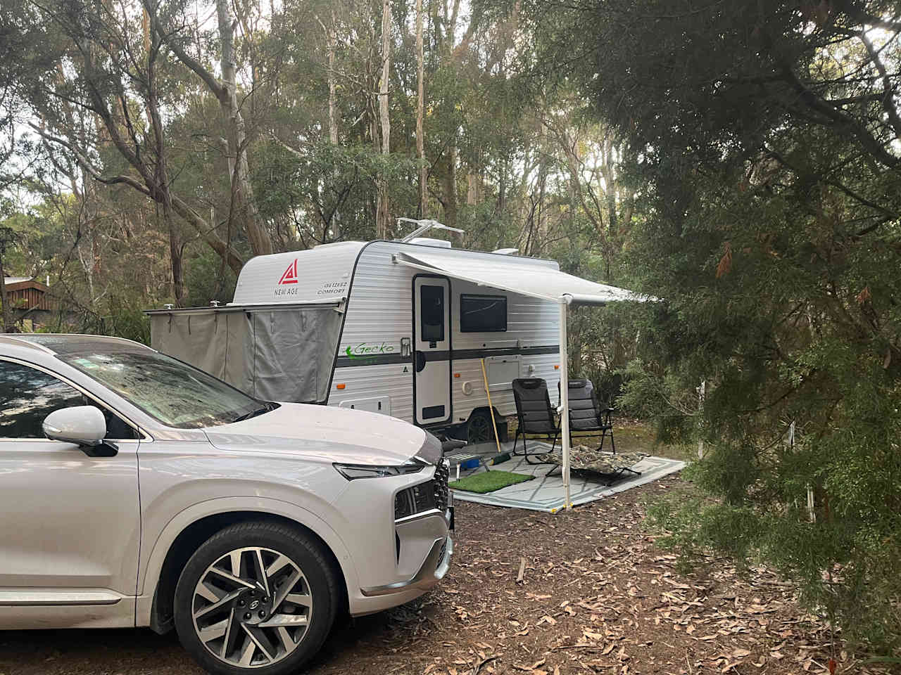 Crayfish Creek Van and Cabin Park