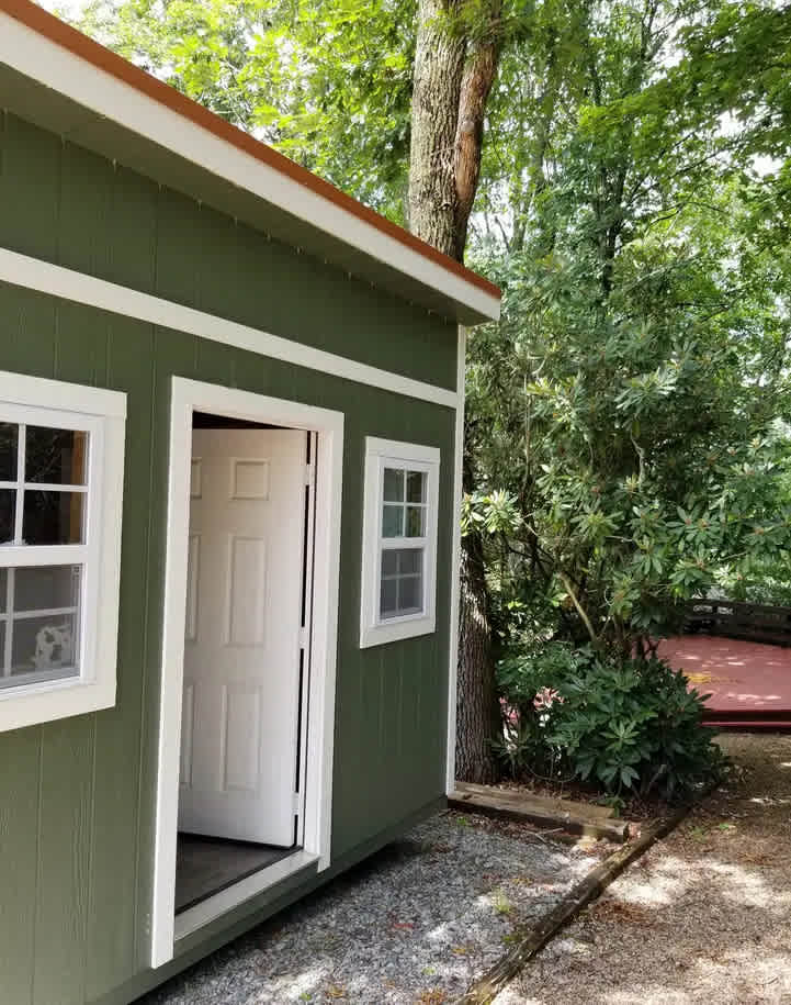 Tiny Cabin Near Grandfather Mt