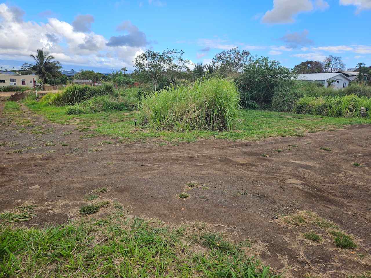 Off Grid Wailuku Wilderness