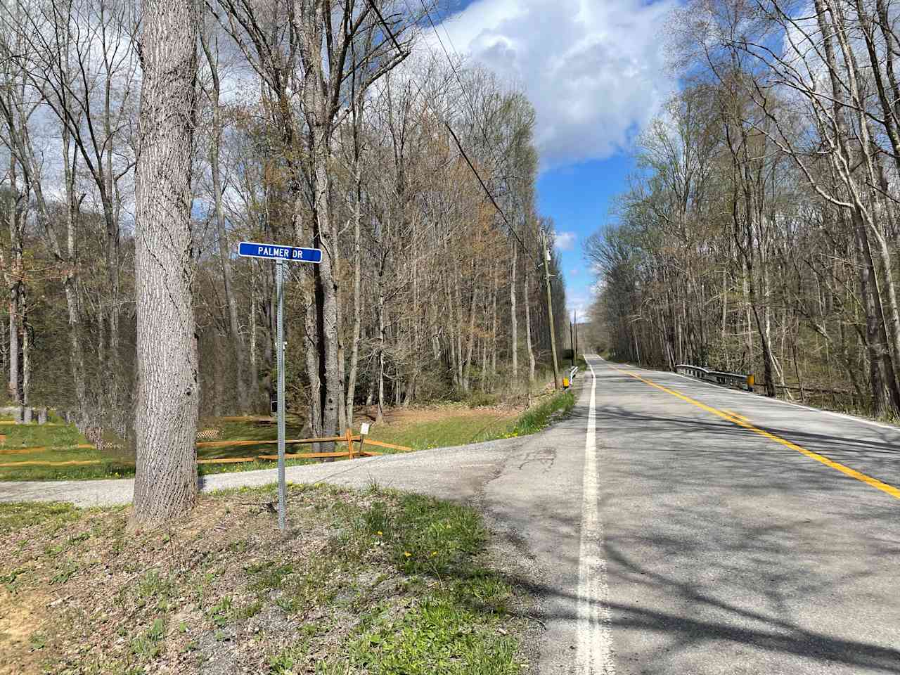 Entrance
Palmer Dr.   From South.