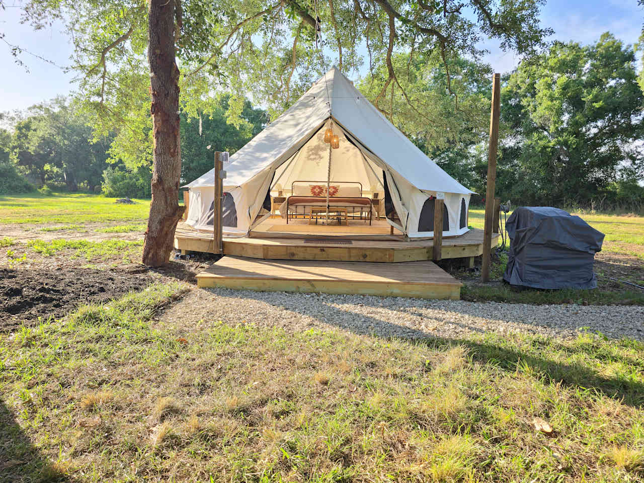 Serenity Acres Glamping Retreat