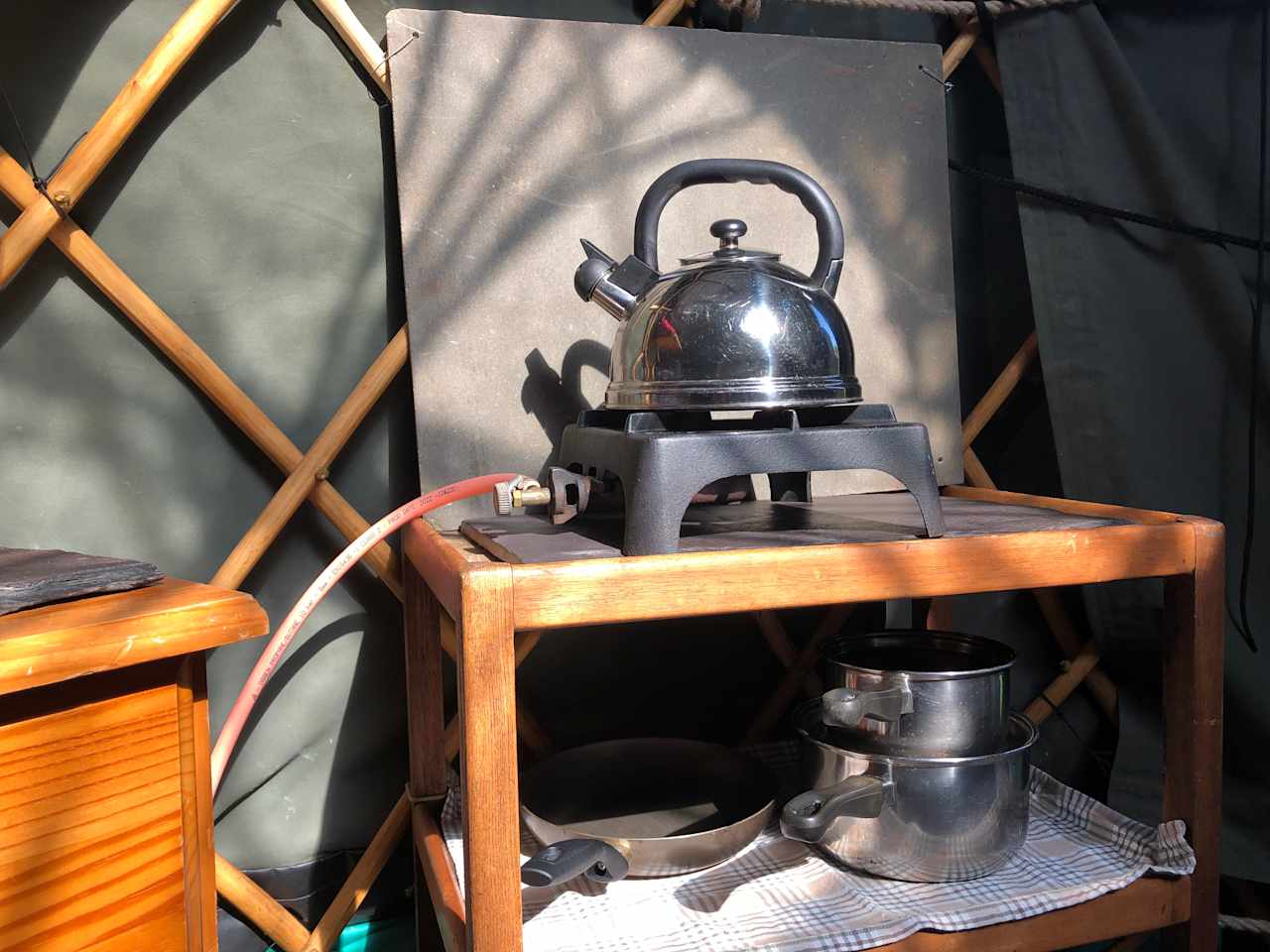 Upsticks Yurt, Pen Llŷn, Gwynedd