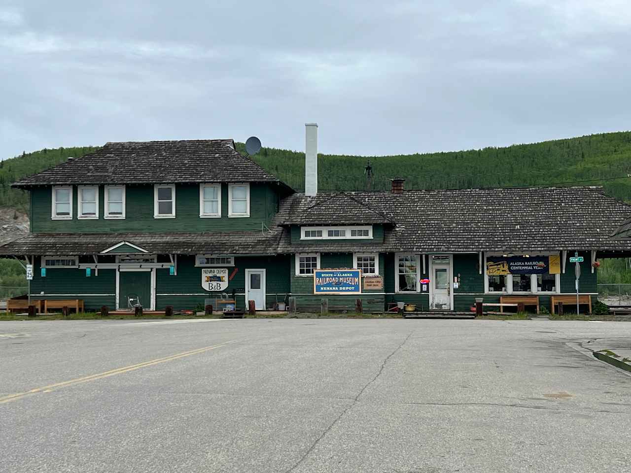 Historic railroad depot in Nenana